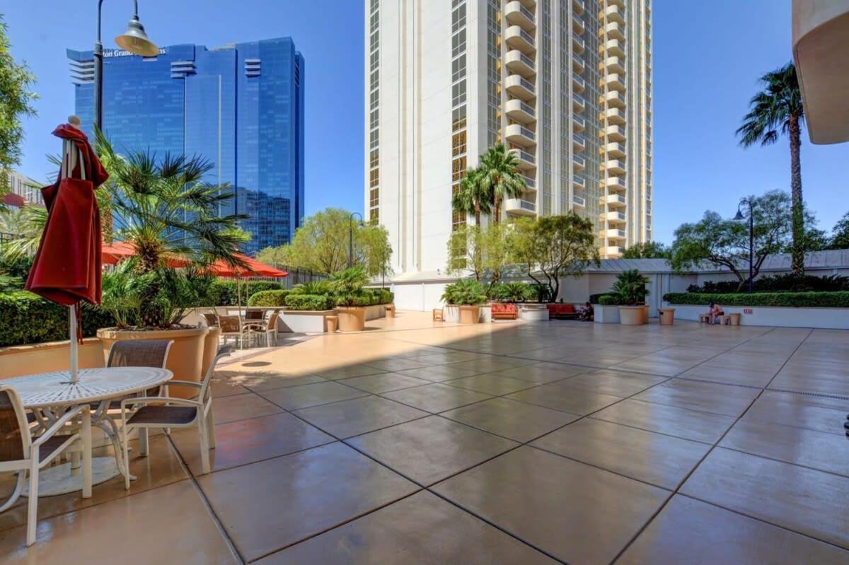 Mgm Signature-20-609 Strip View Jacuzzi Studio ลาสเวกัส ภายนอก รูปภาพ